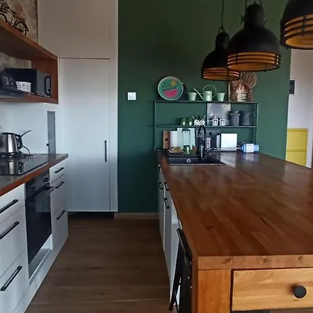 Holiday home Payam Stone House