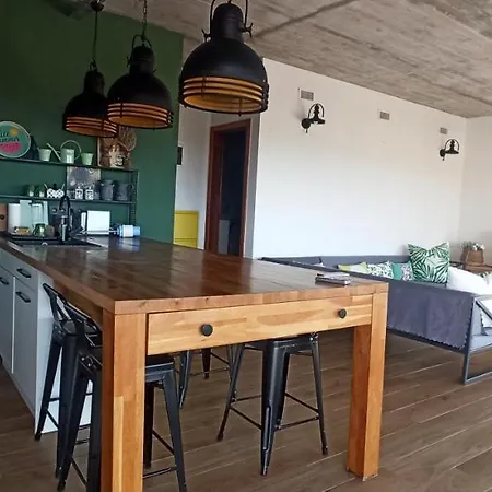 Holiday home Payam Stone House *